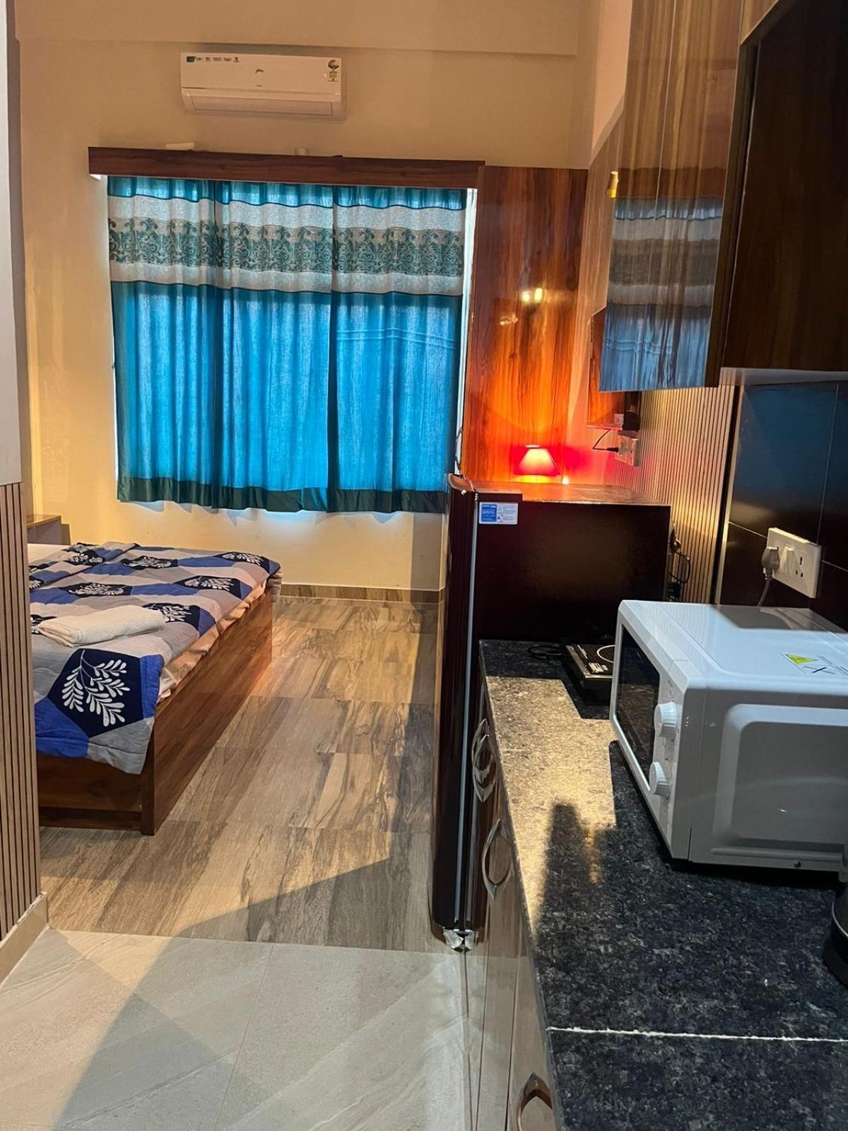 Studio Apartment In Greater Noida Zewnętrze zdjęcie